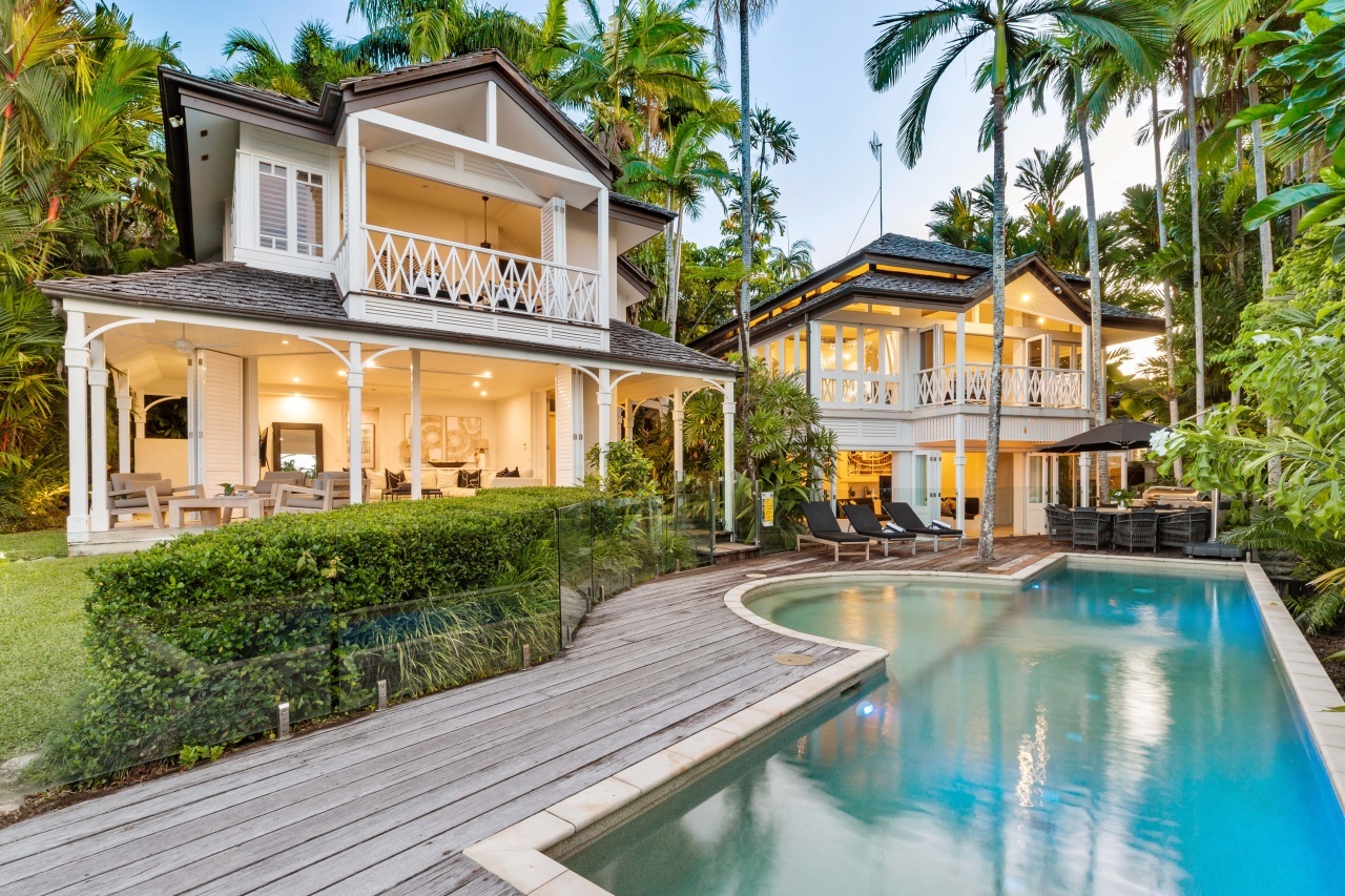 Port Douglas Search Holiday Homes