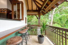Multiple Seating Areas | Port Douglas Luxury Holiday House - MONB