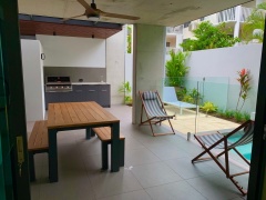 Port Douglas Holiday Homes -  Luxury Private Accommodation with private poolside BBQ and dining 
