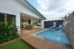 Palm Cove Holiday House with private swimming pool - Heated in Winter