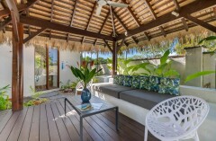 Relax poolside in the Gazebo -  Palm Cove Holiday Home 