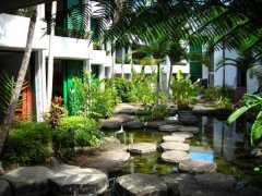 Resort Tropical Gardens and Ponds