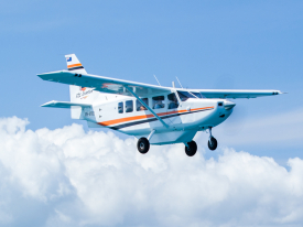 Cairns Scenic Flights Over The Great Barrier Reef