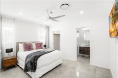 Second Bedroom with Ensuite - Palm Cove Accommodation 