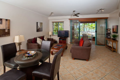 Spacious 1,2 & 3 Bedroom Holiday Apartments at Coral Sands Resort Trinity Beach