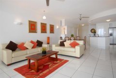 Spacious Living areas - Bellevue Trinity Beach holiday apartments