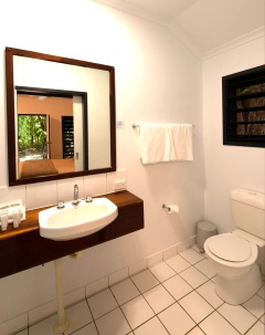 St Crispin Cabin Bathroom | Cape Trib Beach House