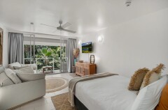  Studio Queen Room - Drift 3409 Drift Apartments Palm Cove 
