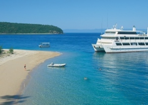 The Ultimate Great Barrier Reef Cruise Ship
