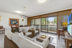 Tranquil Holiday Apartment modern living | Palm Cove Accommodation