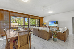 Tranquil Holiday Apartment open plan dining and lounge - great Palm Cove holiday apartments for families | Palm Cove Accommodation