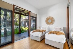 Twin (or King on Request) Bedroom 