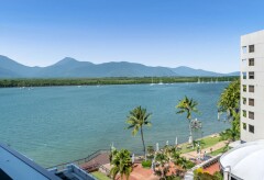 Waterviews out to Trinity Inlet  Cairns Holiday Accommodation
