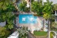 Alamanda Palm Cove Private Apartments BE